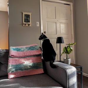 Handmade Crochet Blankets (Soft) – Cat Nap Collection