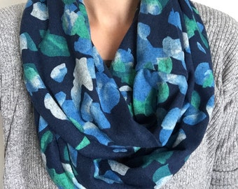 Simone Infinity Scarf