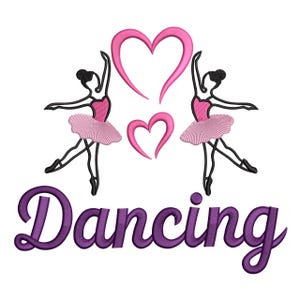 Op de afbeelding: Een geborduurd ontwerp met twee ballerina's in roze tutu's en turnpakjes, met opgeheven armen, en twee roze harten. Het woord "Dancing" is in een cursief paars lettertype onder de ballerina's geschreven. Het ontwerp staat op een witte achtergrond.