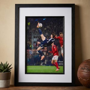 Scott McTominay Overhead Kick (Framed or Print) – Scotland World Cup Qualifier