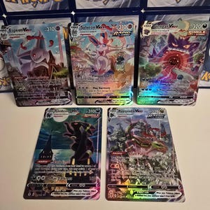 Pokemon Eeveelution- en VMAX-kaartreplica's Gengar Rayquaza Squirtle Squad Holos