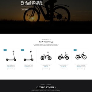Puede incluir: Una página de inicio de un sitio web para una empresa de bicicletas y scooters eléctricos llamada Powerpedal. El sitio web presenta una imagen en blanco y negro de una persona montando en bicicleta con el texto "LG Cells Battery as Used by Tesla" sobre la imagen. El sitio web también presenta una sección para "Nuevos Llegados" con imágenes de scooters y bicicletas eléctricas. El sitio web también presenta una sección para "Scooters Eléctricos" con imágenes de scooters eléctricos.