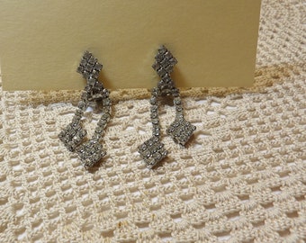 Vintage 50s Dangle  Design Rhinestone Cocktail Party Earrings,  Clip On Back Earrings