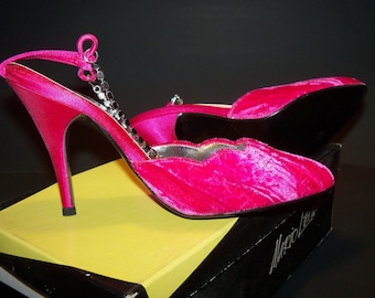 Vintage Mario Leone 80s Raspberry Pink Velvet & Rhinestone Strapped Pin Up Pumps High Heel Shoes 1980s Size 5 1/2 B