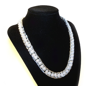 Vintage early 90s Silver Tone metal mesh Link Necklace