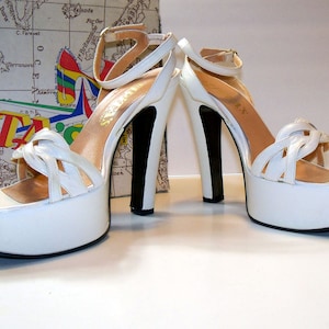 authentic 70s Vintage PLATFORM sky high heel Eldita’s Leather Disco Peep Toe shoe Italy 7.5 M Never Worn Deadstock