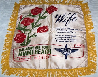 Jahrgang 1940er Jahre WWII-Ära Satin & samt Souvenir US Army Air Force Miami Beach, Florida Kissenhülle mit Fransen unbenutzt