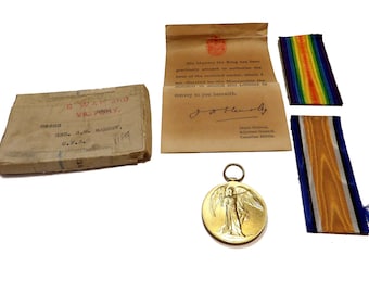 Canada WWI Great War For Civilisation 1914 - 1919 Medal British Medal With Ribbons, Box & Paper Work