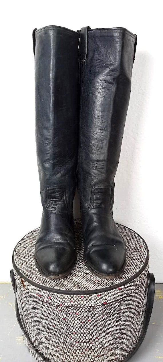 Vintage ladies black boots Gem