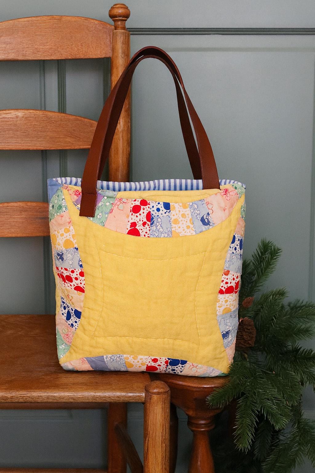 Vintage Quilt Tote Bag – Double Wedding Ring Purse • 1940s