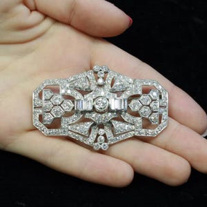Antique Art Deco Edwardian Brooch, C.1930&#39;s Vintage Style Brooch For Women, Round & Baguette Cut CZ Stone Retro Brooch, Party Wear Brooch