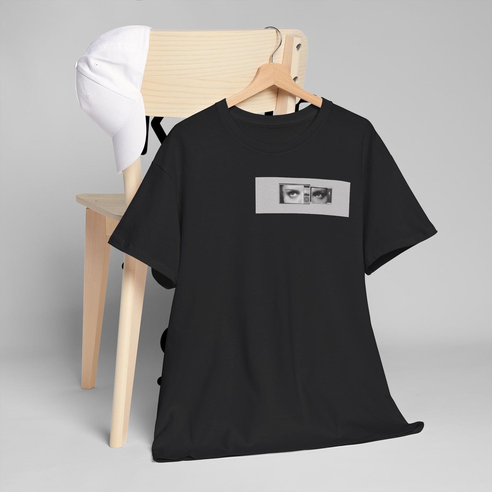 RESURRERRION IT Large Print Movie T-Shirt Men's M Size cotton black type Vintage Second Hand