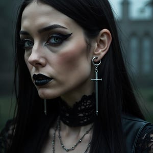 Pendientes de espada con aro - Pendientes de acero inoxidable - Joyas góticas punk medievales - Accesorios góticos atrevidos - Pendientes llamativos para mujer