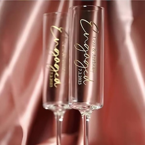 Engraved Champagne Flute Set, Personalized Wedding Gifts for Couples, Elegant Toasting Glasses, Wedding Decor & Keepsakes