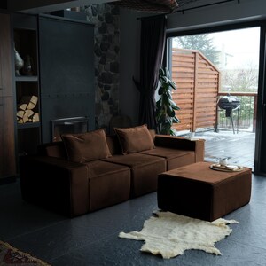 A low-maintenance, easy-to-clean sofa perfect for everyday use.