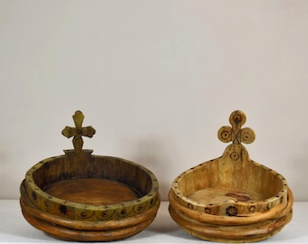 Vintage gesneden houten kom / primitief volkskunstdecor / Rustiek middelpunt van de boerderij