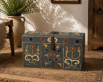 Vintage Hand-Painted Wooden Storage Chest, Rustic Farmhouse Keepsake Box