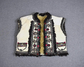 Vintage Embroidered Sheepskin Vest / Carpathian Wool Vest
