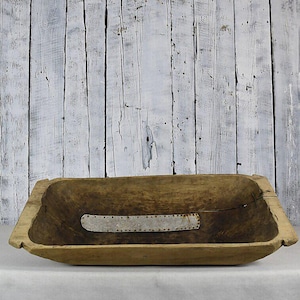 Antique Wood Dough Bowl / Hand-Carved Wooden Bowl / Decorative Fruit Bowl / Rustic Bread Bowl / Farmhouse Decor