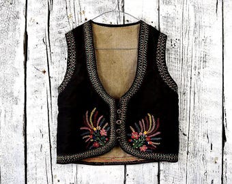 Vintage Embroidered Folk Vest / Ukrainian Handmade Clothing
