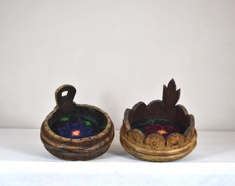 Vintage gesneden houten kom / primitief volkskunstdecor / Rustiek middelpunt van de boerderij