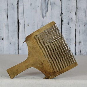 Antique Wool Comb / Carding Tool / Vintage Wooden Fiber Comb / Wool Picker / Spinning Tool / Hand Carders / Wall Rustic Decor