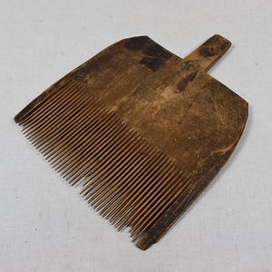 Antique Wooden Wool Comb / Rustic Hand Carder / Vintage Fiber Processing Tool / Farmhouse Decor