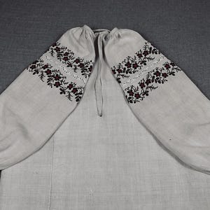 Vintage Embroidered Blouse / Traditional Ukrainian Blouse / Woven Embroidery Shirt / Vintage Vyshyvanka Dress / Antique Boho Blouse