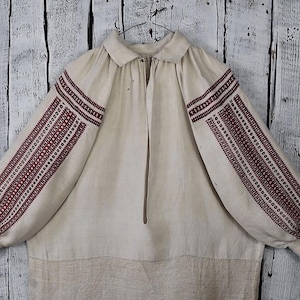 Vintage Embroidered Blouse / Ukrainian Blouse / Vintage Vyshyvanka Shirt / Antique Traditional Blouse