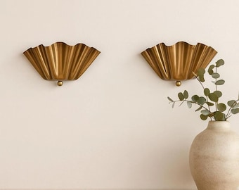 Vintage Brass Ruffle Wall Sconces: Vintage Scalloped Flower Shade Vanity Light, Brass Fixture Wall Lamp Art Deco Lamp for Home Decor