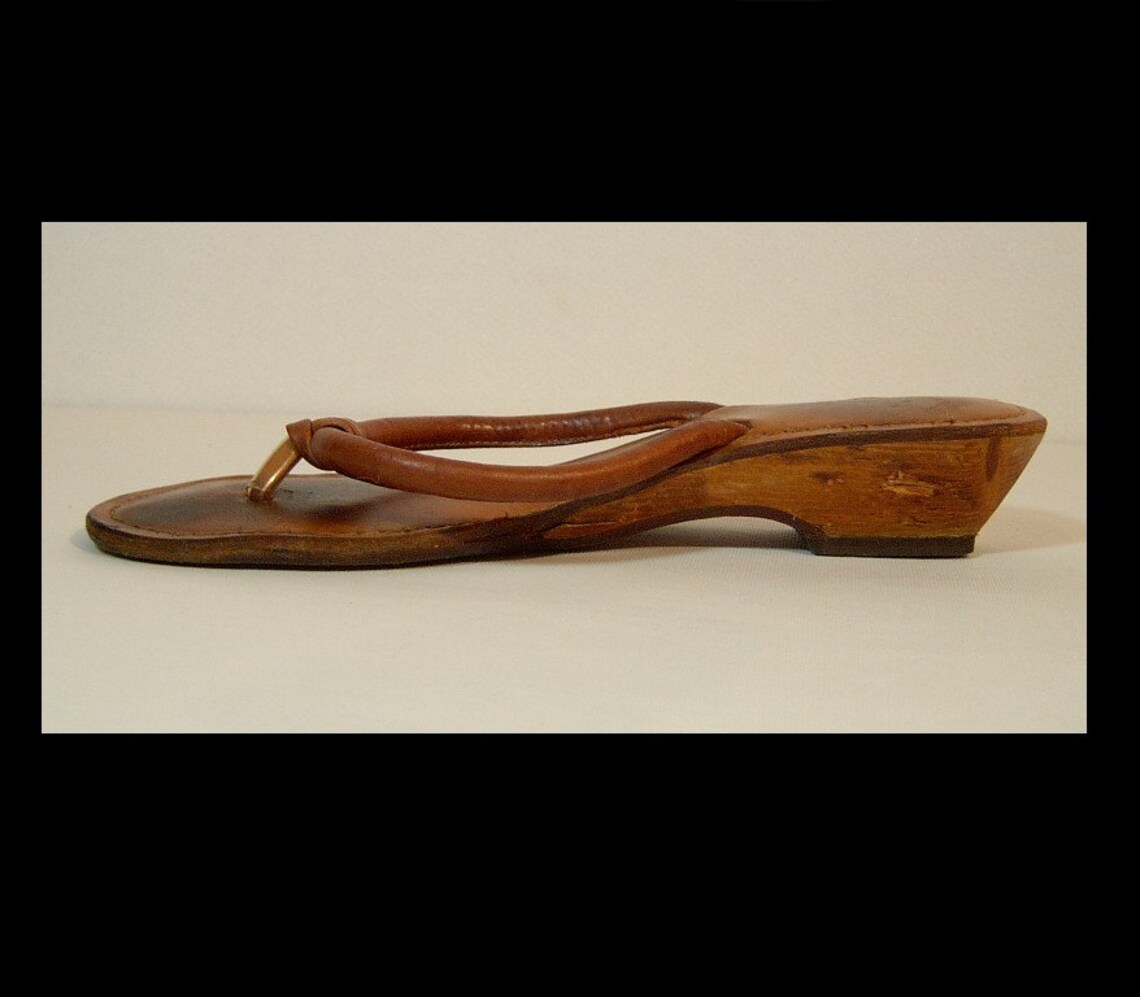 1970 flip flops