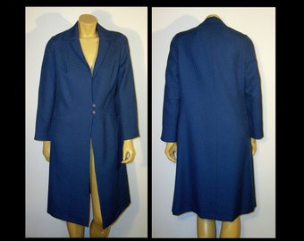 Medium - vintage wool coat ~ patterned diamond print ~ small medium - knee length satin lining ~ as new