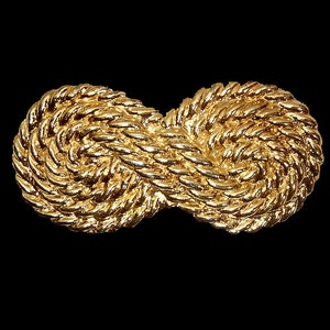 Gold metal belt buckle ~ thick woven rope chain design - large 1970s fashion disco accessory