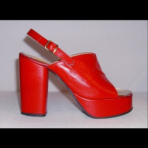 Size 5 ~ 1970s leather platform shoes ~  lipstick red slingbacks - J Reid Shoes high heels