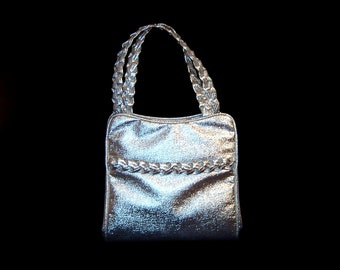 Large silver handbag - bright shiny space age metallic pvc vinyl - vintage vegan shoulder bag 1950s 1960s