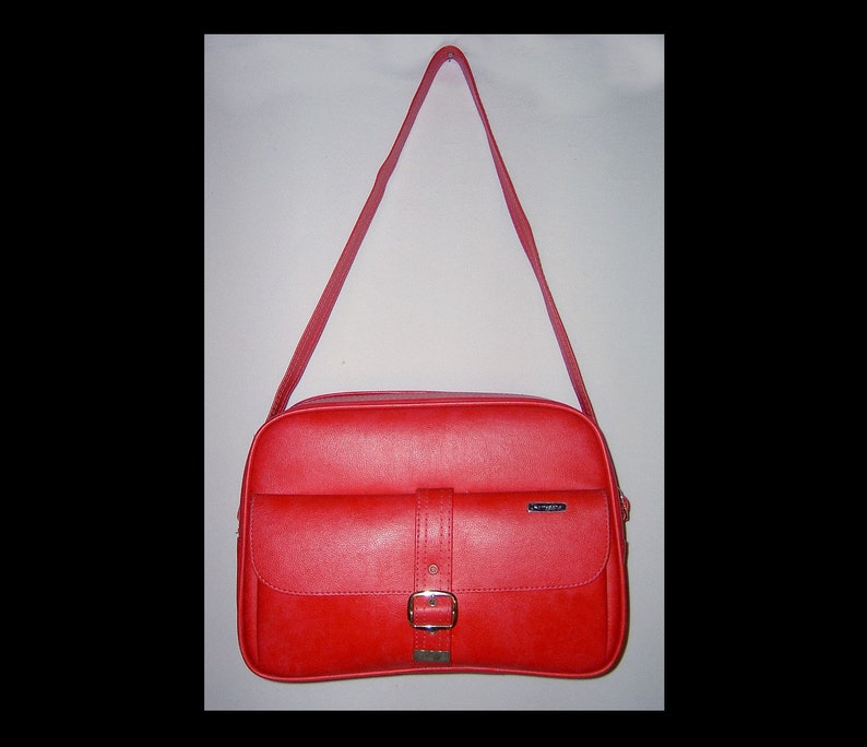 1970s hot pink red Samsonite Canada carry on flight bag suitcase w long adjustable strap ~ top zipper ~ vinyl travel duffel case gym duffle