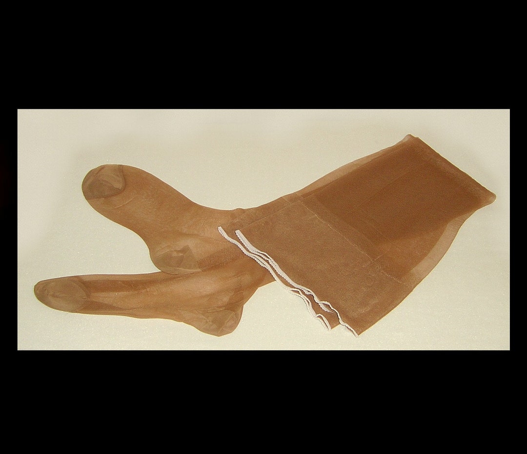 9.5 Medium Hanes Thigh High Nylon Stockings 3 New Pairs Etsy