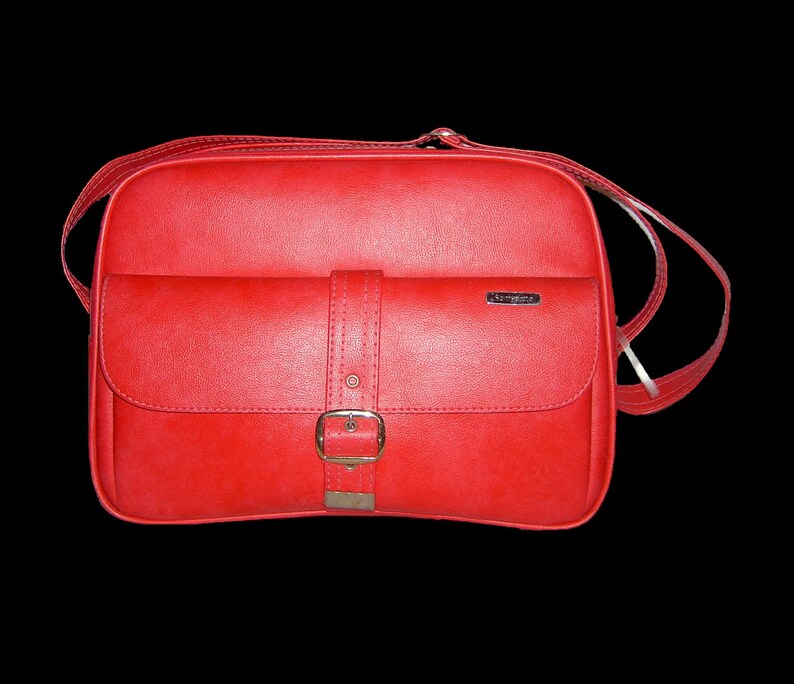 1970s hot pink red Samsonite Canada carry on flight bag suitcase w long adjustable strap ~ top zipper ~ vinyl travel duffel case gym duffle