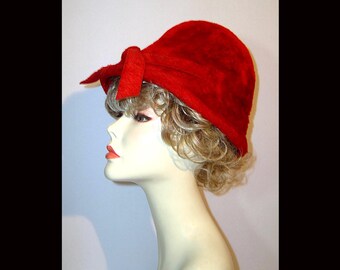 Vintage Lady Rachel Italian Wool Large Brim Hat With Velvet  display picture 3
