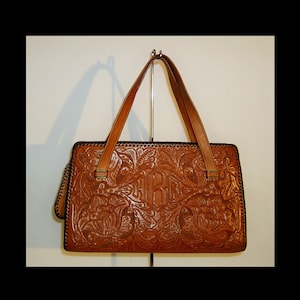 Sac à main en cuir repoussé - monogramme HBA - sac à main mexicain personnalisé des années 40 et des années 50 - floral - sacoche vintage
