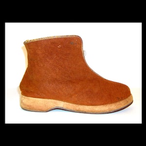 Gr. 8.5 - 1940er Jahre Schneestiefeletten, Wildleder mit Wolle, Reißverschluss vorne