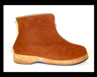 Talla 8.5 - Botines de nieve estilo años 40 - Ante con lana - Cierre de cremallera frontal