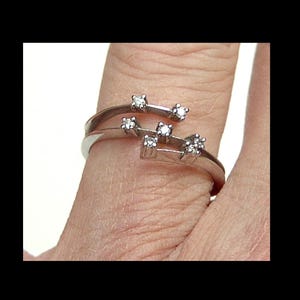Size 6.5 ~ 14k white gold multi diamond ring ~ 7 stones ~ unusual unique fine jewellery