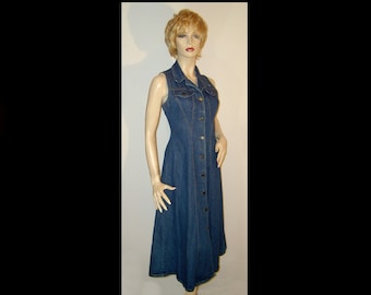 Small Medium - 1970s denim button up dress with drawstrings - pure cotton duster - Zantos Jeans Wear - dark blue western shirtdress