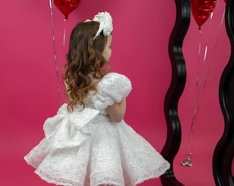 Elegant White Rose Tulle Dress for Birthday or Wedding