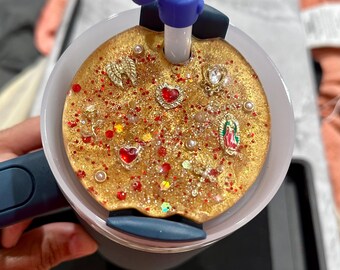 Virgen de Guadalupe Topper fits Stanley Lid – Gold Glitter Resin, Sacred Heart (30oz)