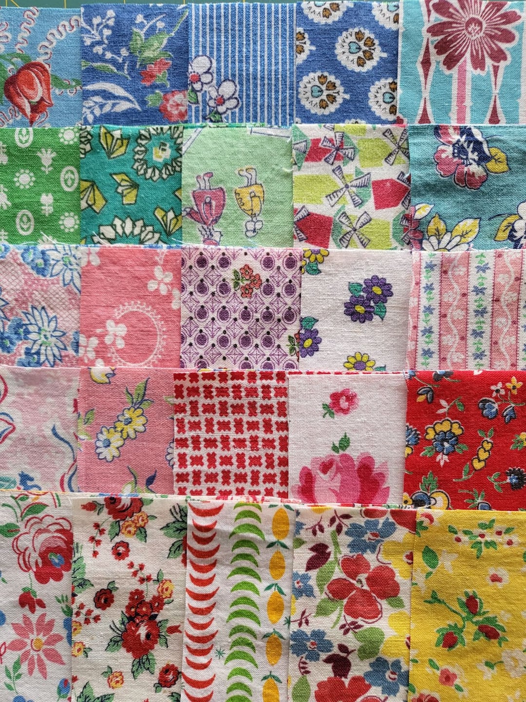 Vintage Feedsack Assorted Print & Color Small Size Scrap