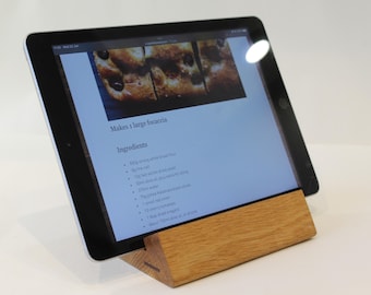 Supporto per tablet in rovere fatto a mano: falegnameria Sapele, supporto per telefono