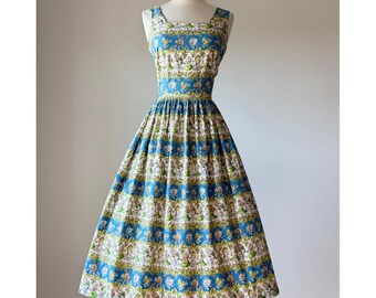 Vintage 1950s Fancy Lady Hats Cotton Stripe Novelty Print Dress MED M