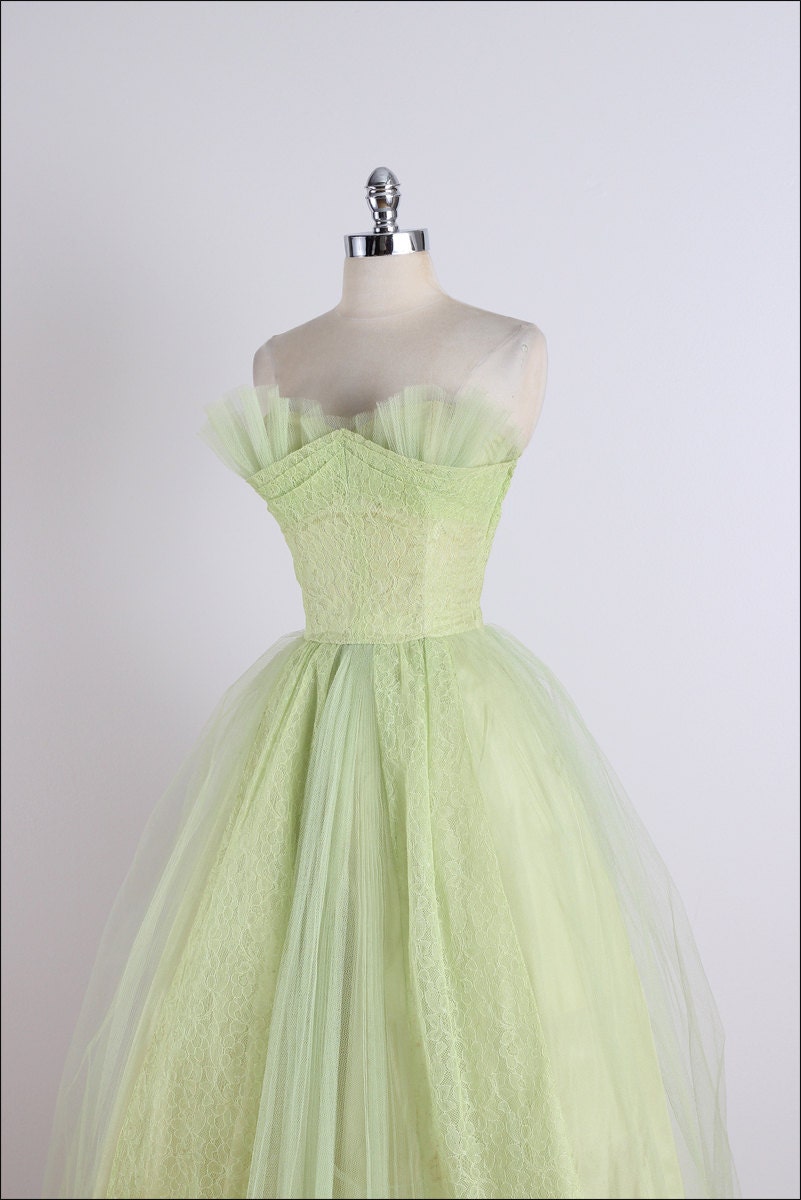 Key Lime Pie . vintage 1950s dress . 50s party dress . 5350 | Etsy